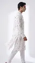 Model_posing_in_printed_kurta_2K_20261021194947.webp
